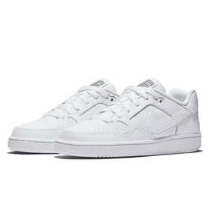 final price! nike son of force sneakers (grade school)